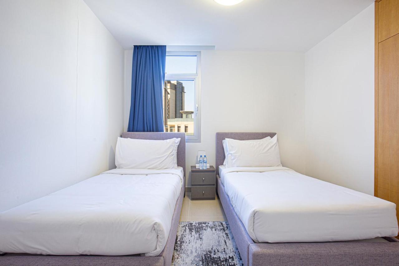 Stay Holiday Homes By Al Ghurair - Al Ghurair Centre - Dubaï Extérieur photo